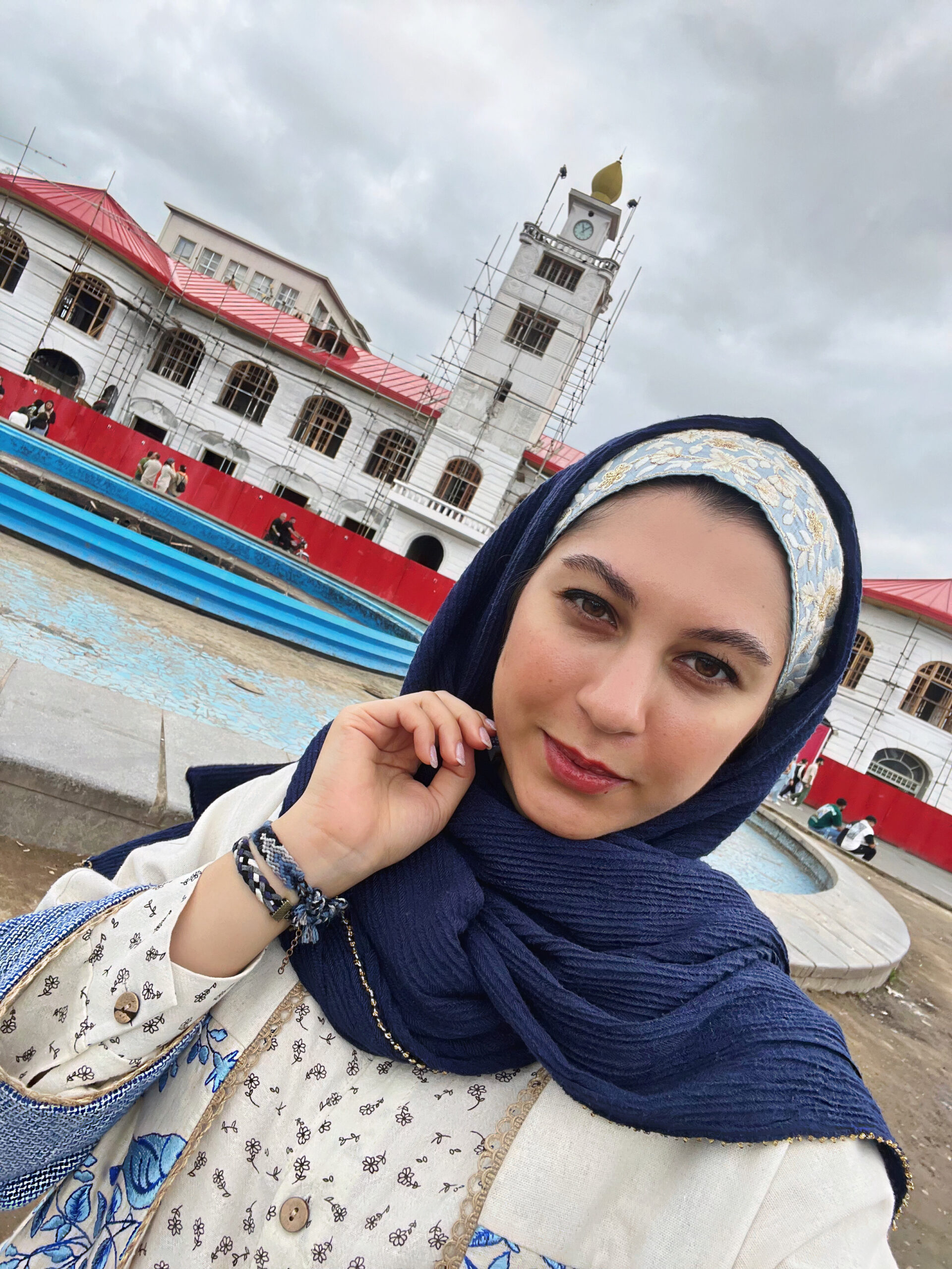 – سارا.م